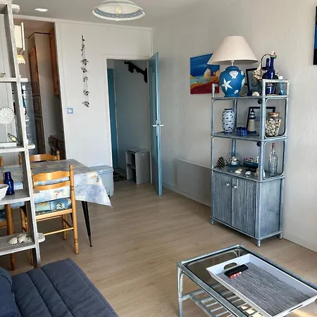 Vue - 7eme Etage, Proche - Fr-1-652-64 *