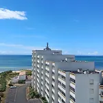 Vue - 7ème étage, Proche - Fr-1-652-64 Appartement *